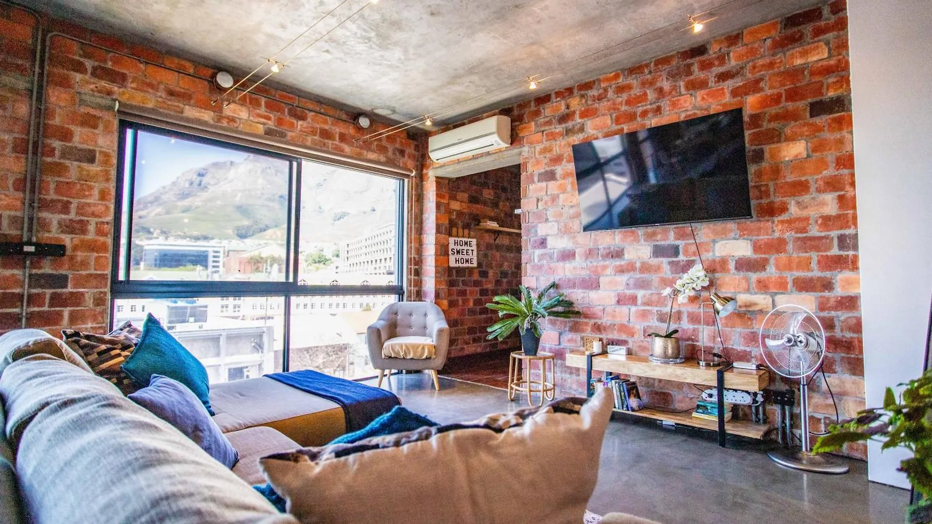 Temple House - Beautiful Penthouse With Breathtaking Views! Apartment Cape Town